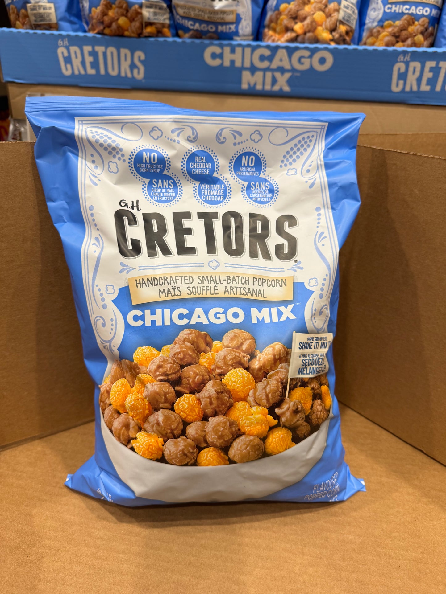 G.H. Cretors Chicago Mix Popcorn, 737 g