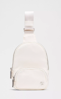 Everywhere Sling Bag Small 2L