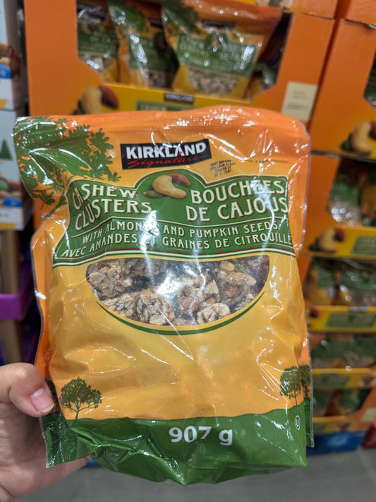Kirkland Signature Cashew Clusters, 907 g
